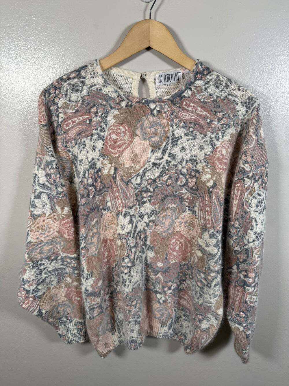 Vintage De Rotchild Silk Angora Wool Sweater Size Large Floral Soft Shabby Chic